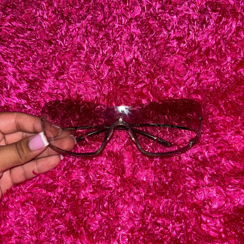 Y2K GUCCI SUNGLASSES ⭐️